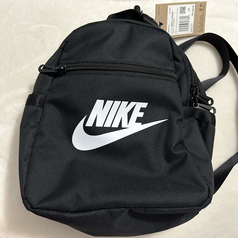 Nike Mini Backpack (new with tags)